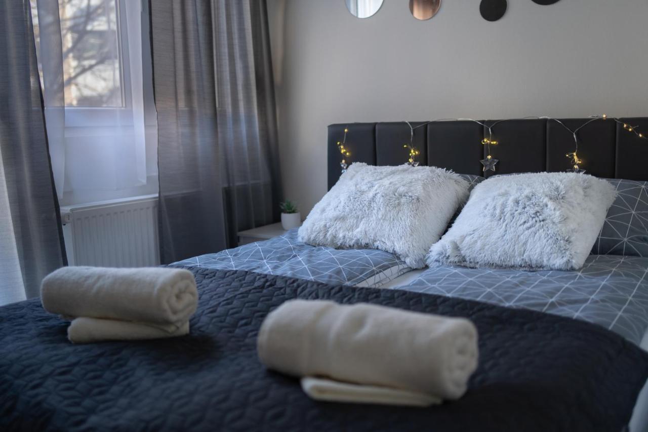 Gold Apartman Vrsac Exterior foto
